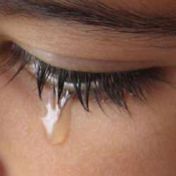 Meet your Posher, Mariana/ Cancer survivor?! - Picture 3 of 3